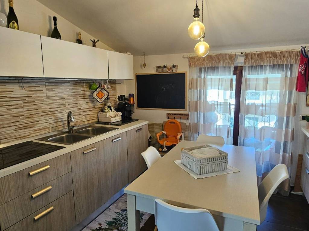 Appartamento a Montepaone in Via Francesco Caracciolo, 40 - Foto 5