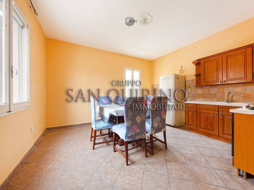 Casa indipendente a Mirandola in Via Valli, 6 - Foto 2