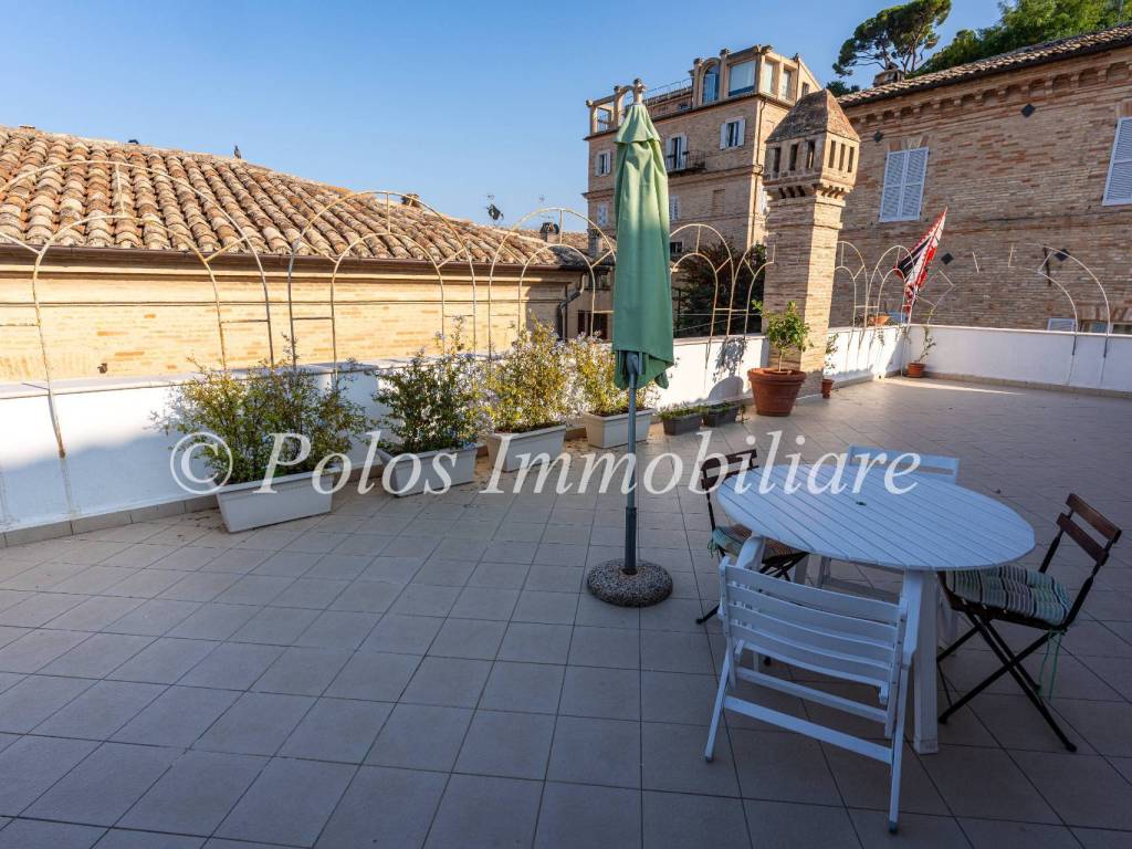 Casa indipendente a Fermo in Via dell'Università, 9 - Foto 2
