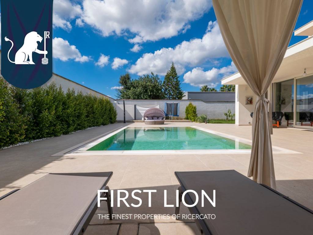 Villa a Lecce in Via Varese, 22 - Foto 3