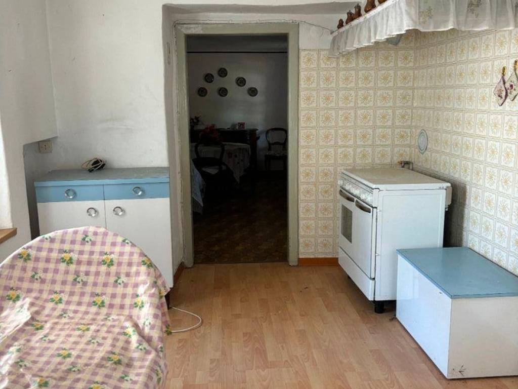 Villa a Capriva del friuli in Piazza Vittoria - Foto 2