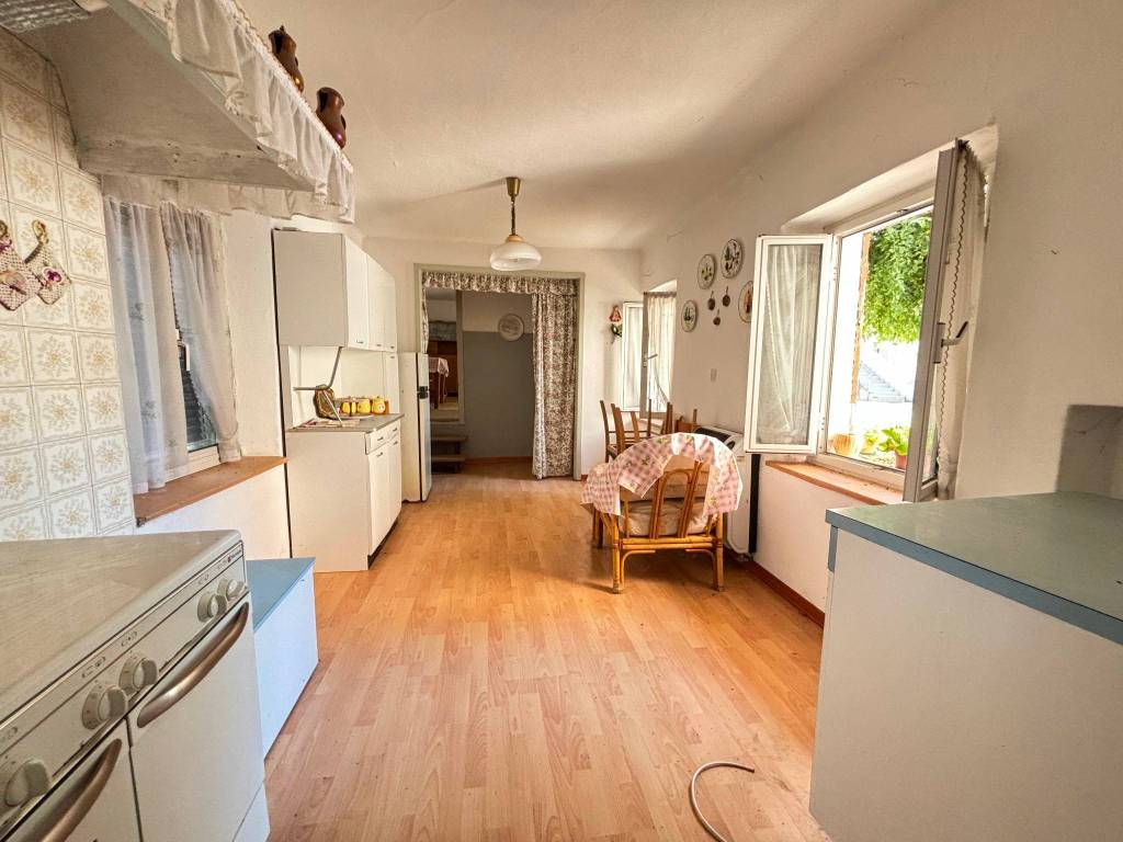Villa a Capriva del friuli in Piazza Vittoria - Foto 3