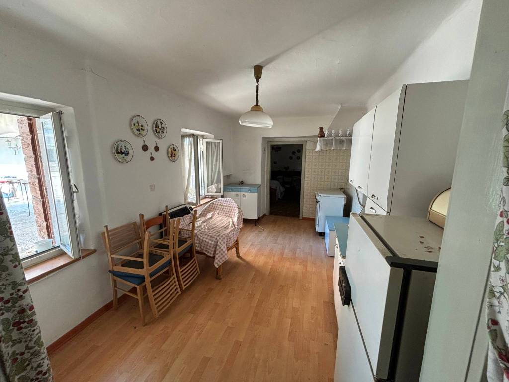Villa a Capriva del friuli in Piazza Vittoria - Foto 4