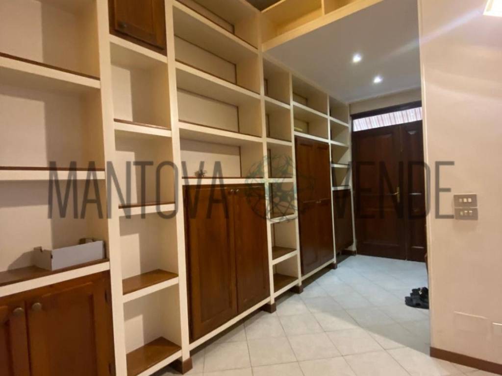 Appartamento a Mantova in Via Pacifico Andreani - Foto 5