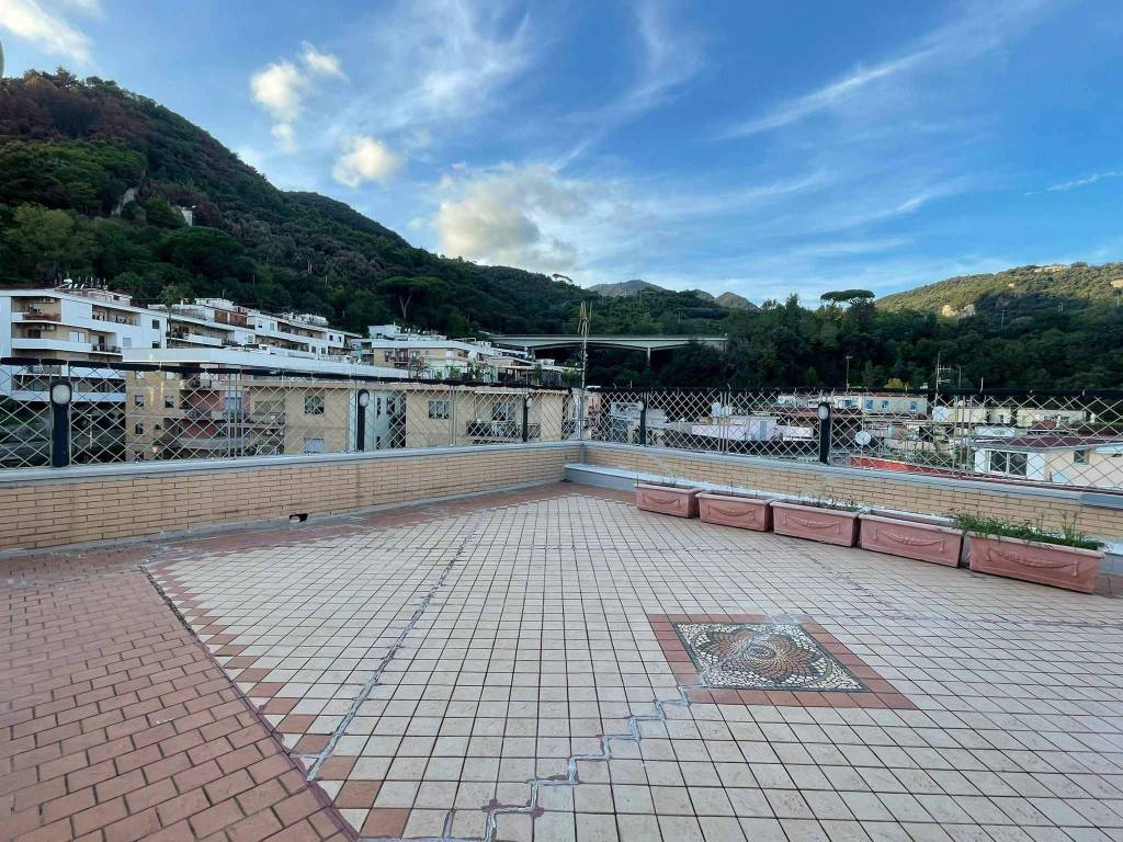 Appartamento a Salerno in Via Sant'Eremita - Foto 3