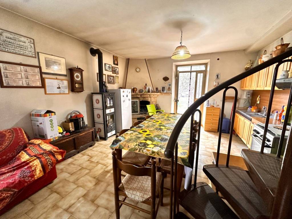 Casa indipendente a Panicale in Via Colgiordano Vecchio - Foto 2