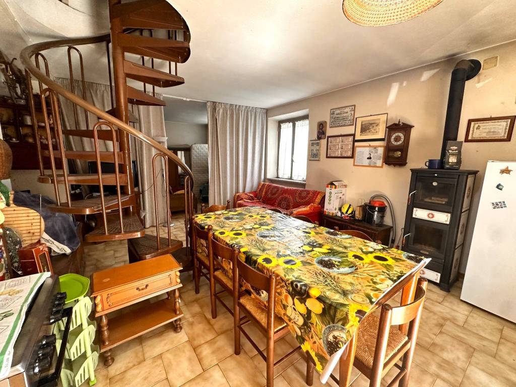 Casa indipendente a Panicale in Via Colgiordano Vecchio - Foto 3