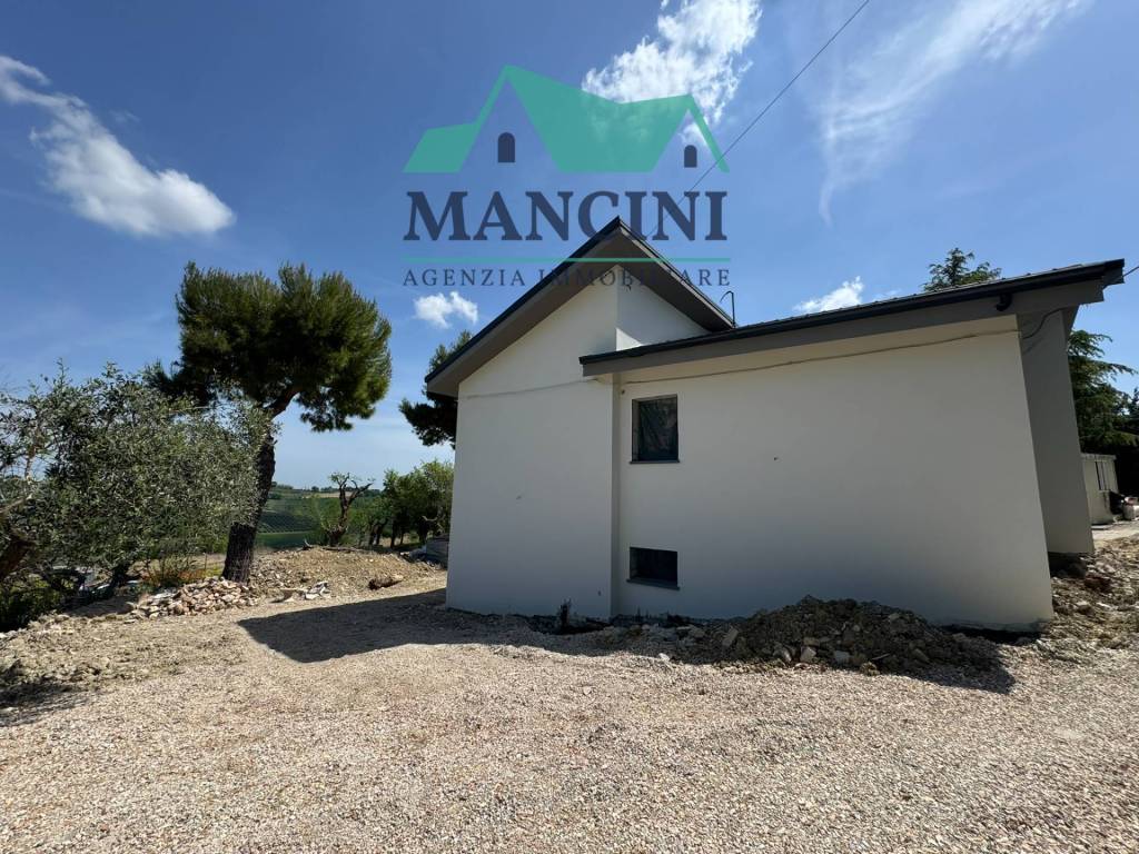 Villetta a schiera a Belvedere ostrense in MADONNA DEL SOLE - Foto 2