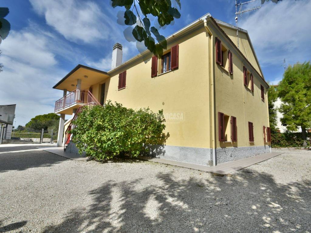 Villa a Osimo in Via Recanati - Foto 2