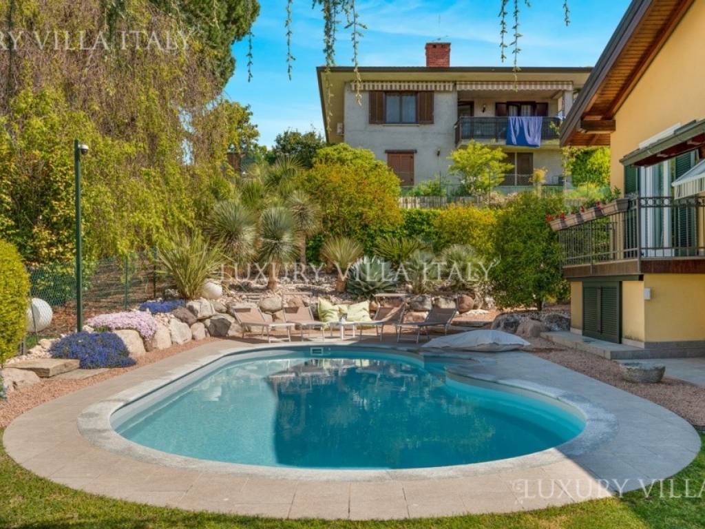 Villa a Besozzo in Via Monte Grappa, 28 - Foto 3