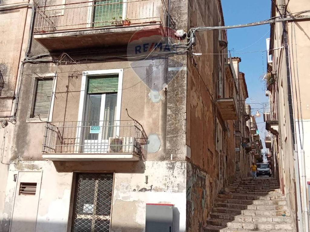 Casa indipendente a Ragusa in Via Gioacchino Rossini - Foto 2