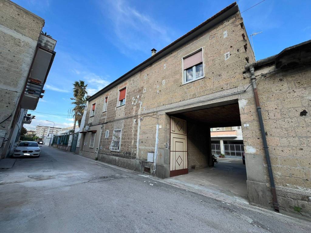 Appartamento a Curti in Via Alessandro Manzoni - Foto 3