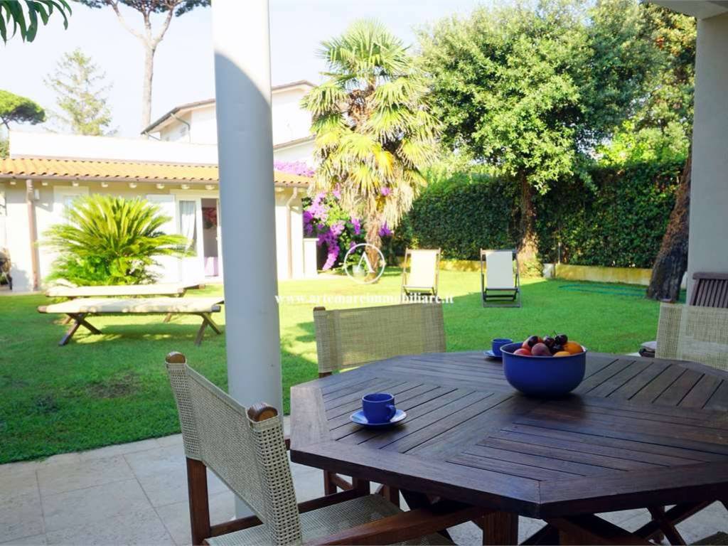 Villa a Pietrasanta in via duca della vittoria - Foto 3