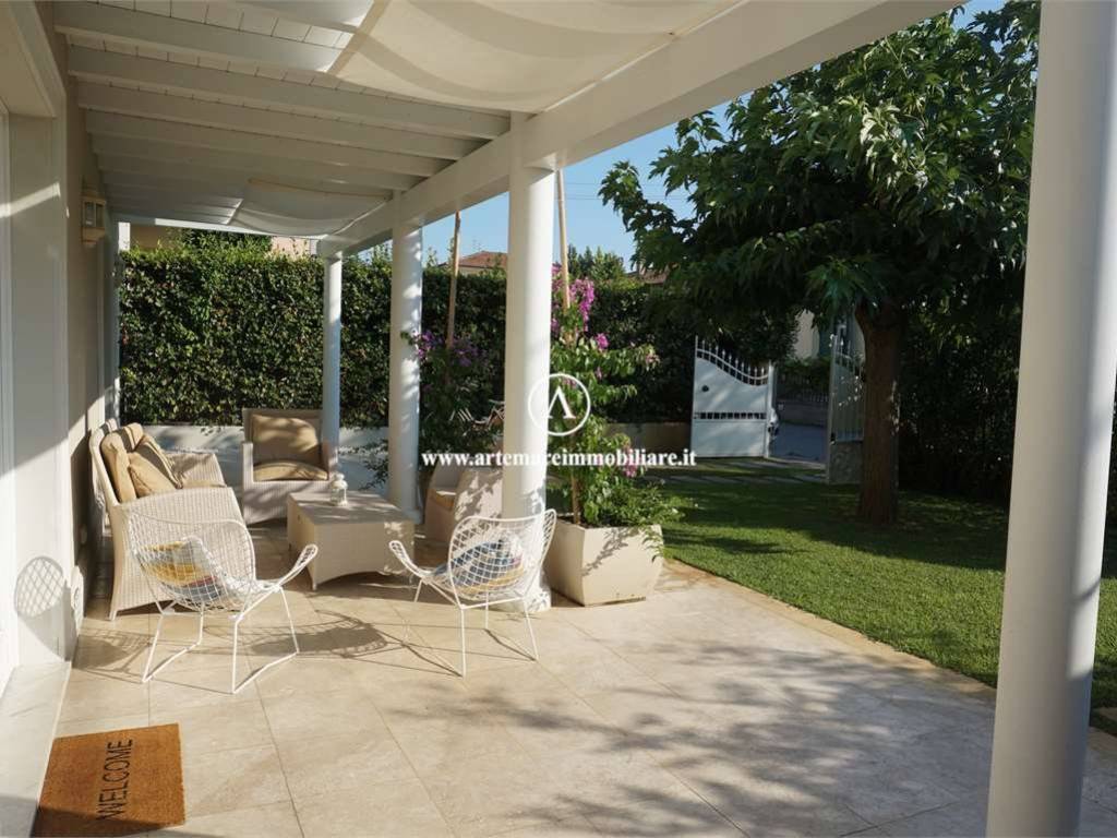 Villa a Pietrasanta in via duca della vittoria - Foto 5