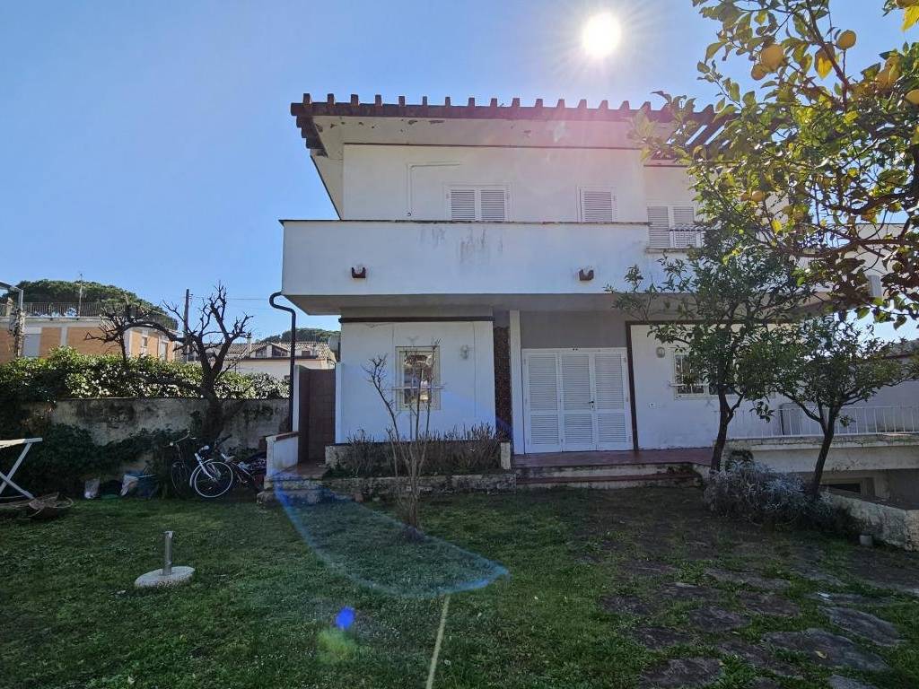 Villa a Terracina in Via della Maggiore - Foto 4