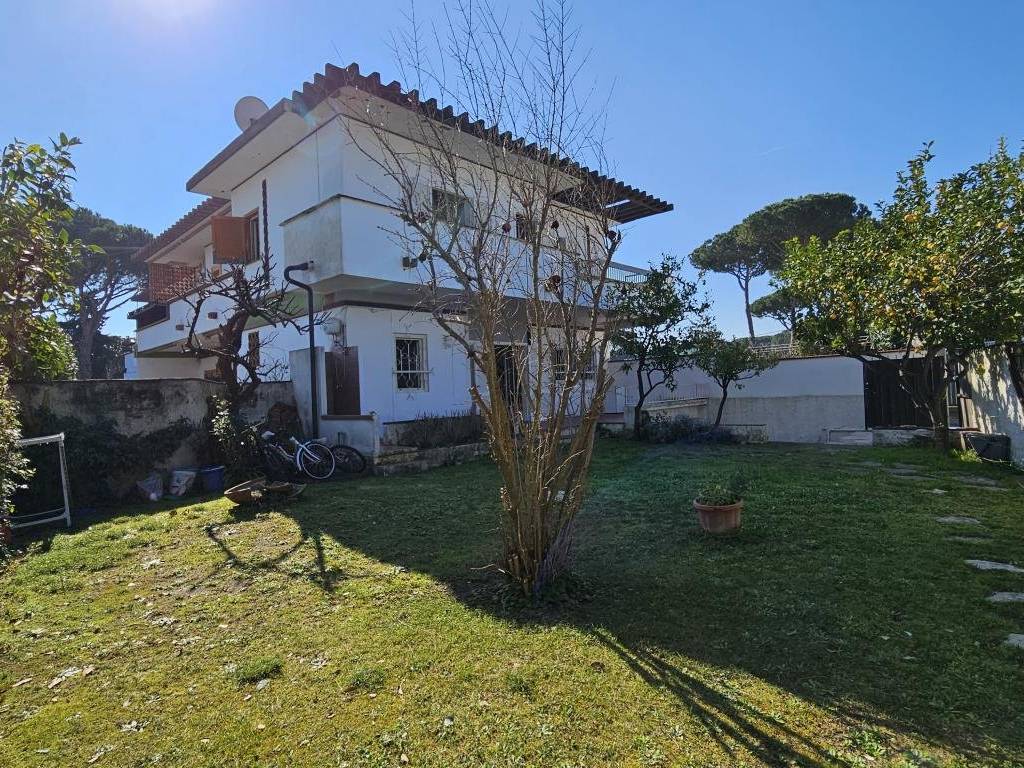 Villa a Terracina in Via della Maggiore - Foto 5