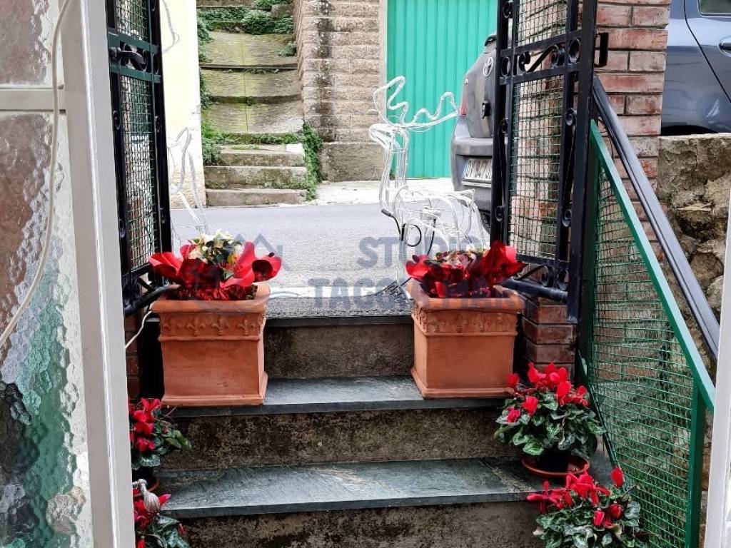 Villetta a schiera a Castellaro in Corso Dante Alighieri - Foto 5