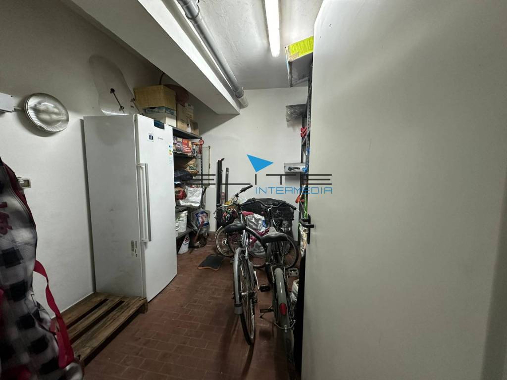 Box / garage a Pescara in Via Caduta Del Forte - Foto 5