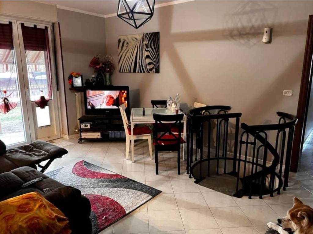 Appartamento a Gassino torinese in Via Giacomo Leopardi, 6 - Foto 4