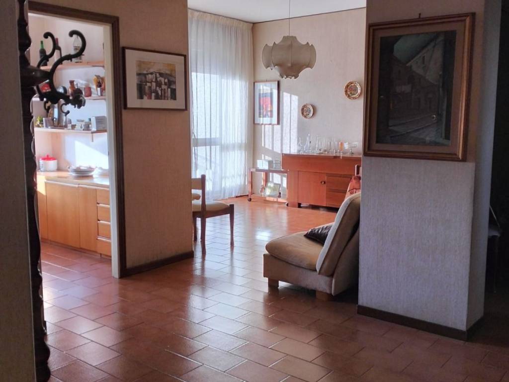 Appartamento a Taranto in Via Ancona, 25 - Foto 4