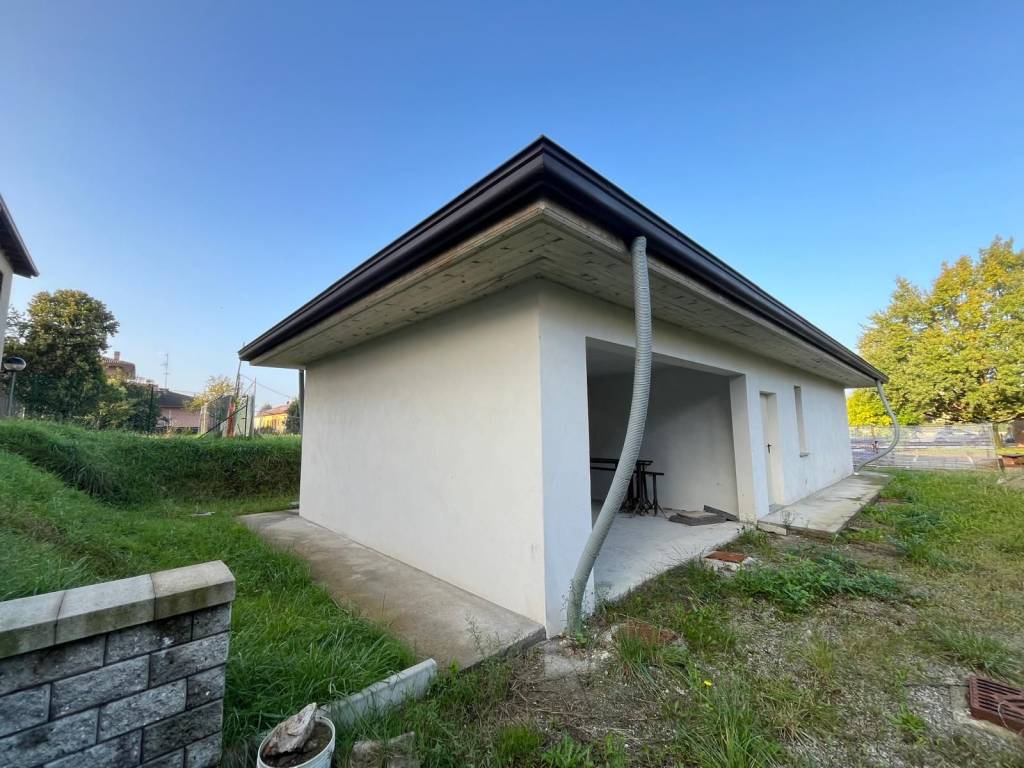 Villa a Cassago brianza in Via San Marco, 7 - Foto 2