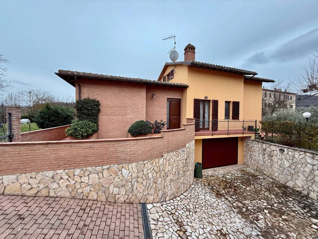 Villa a Sarteano in Viale Amiata - Foto 2