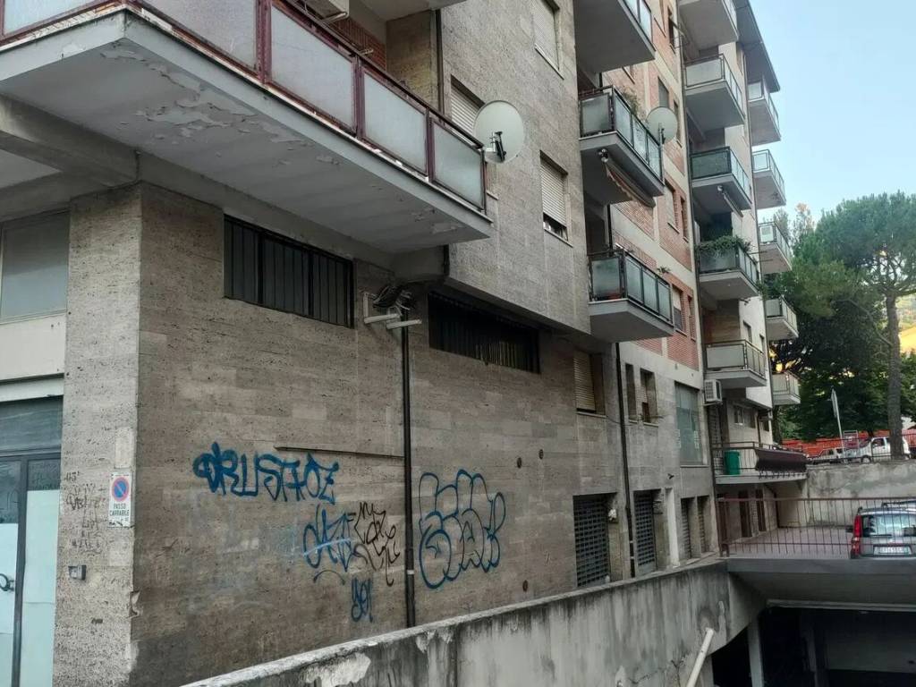 Box / garage a Ascoli piceno in Via Erasmo Mari - Foto 2