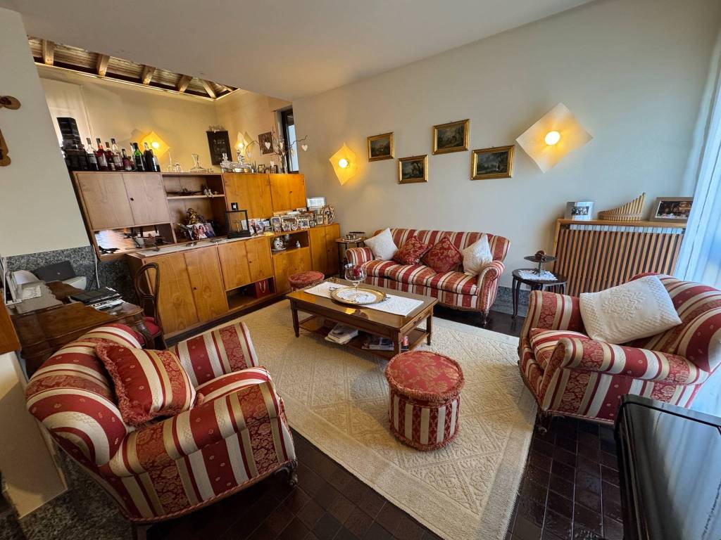 Villa a Villafranca di verona in Via Isonzo - Foto 5