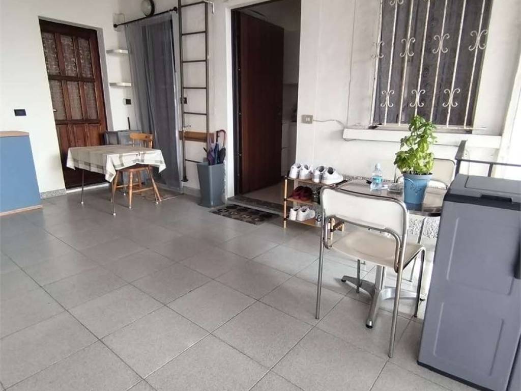 Appartamento a Malnate in via don gnocchi, 8 - Foto 3