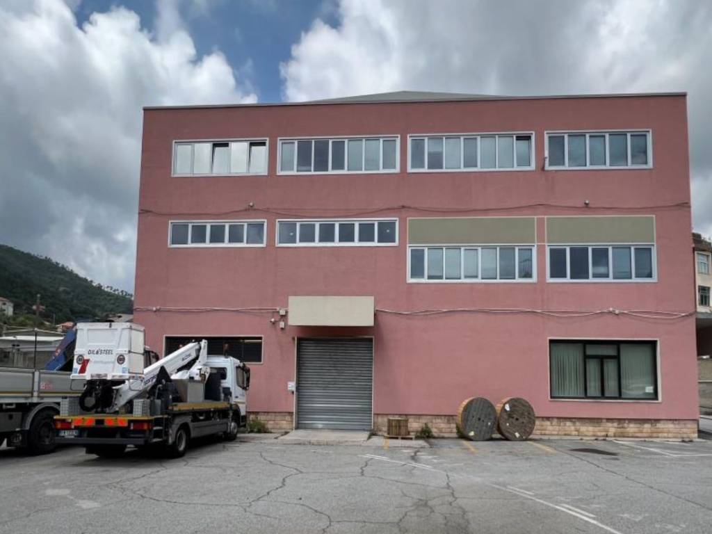 Palazzo / stabile a Savona in Corso Agostino Ricci, 265 - Foto 4