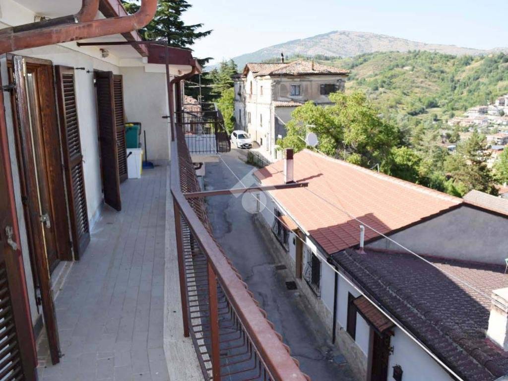 Casa indipendente a Tagliacozzo in Via del Belvedere - Foto 2