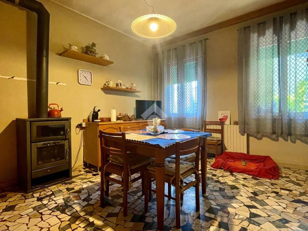 Villa a Selvazzano dentro in Via Rodi, 15 - Foto 4