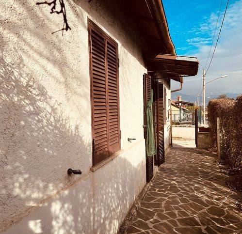 Villa a Scurcola marsicana in Via Roma 112 - Foto 3