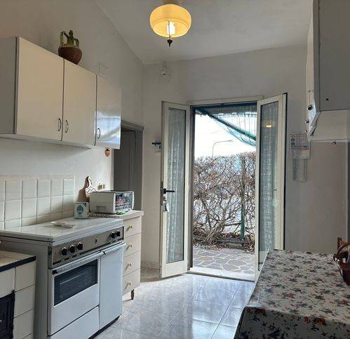 Villa a Scurcola marsicana in Via Roma 112 - Foto 4