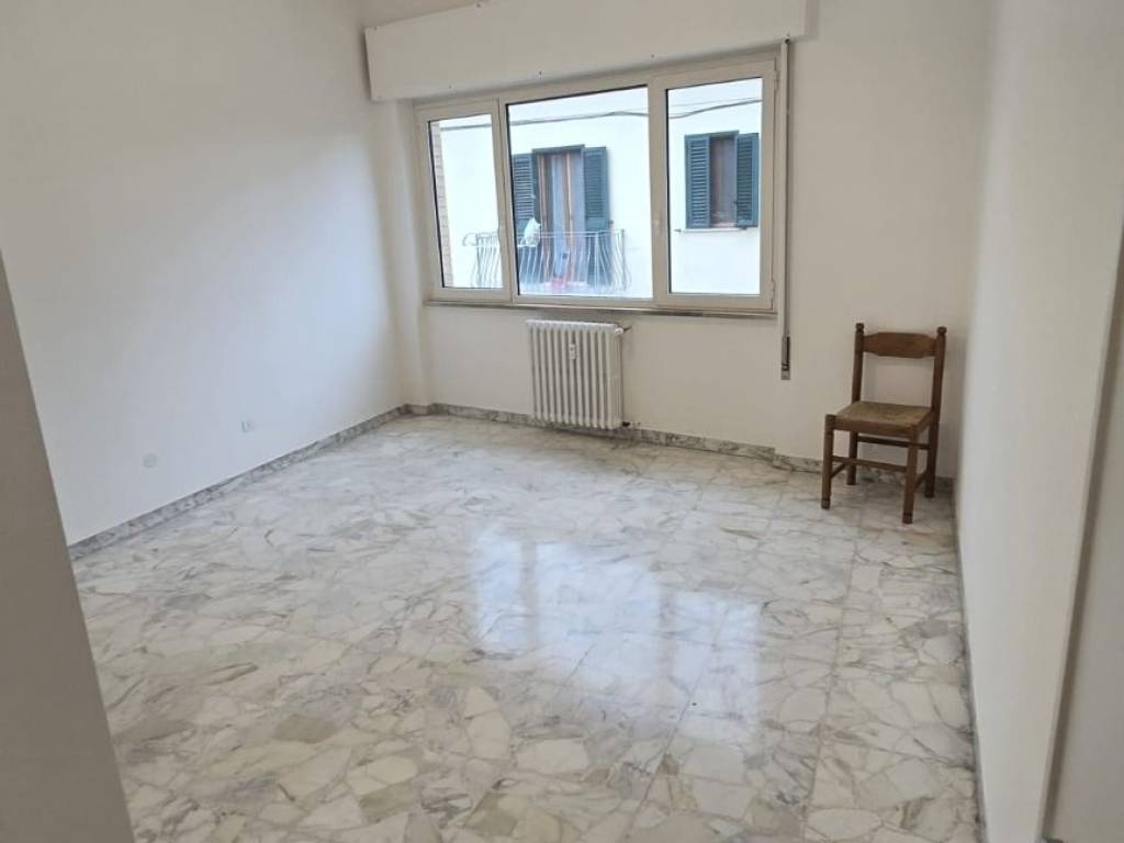 Appartamento a Teramo in Piazza Giuseppe Garibaldi - Foto 5