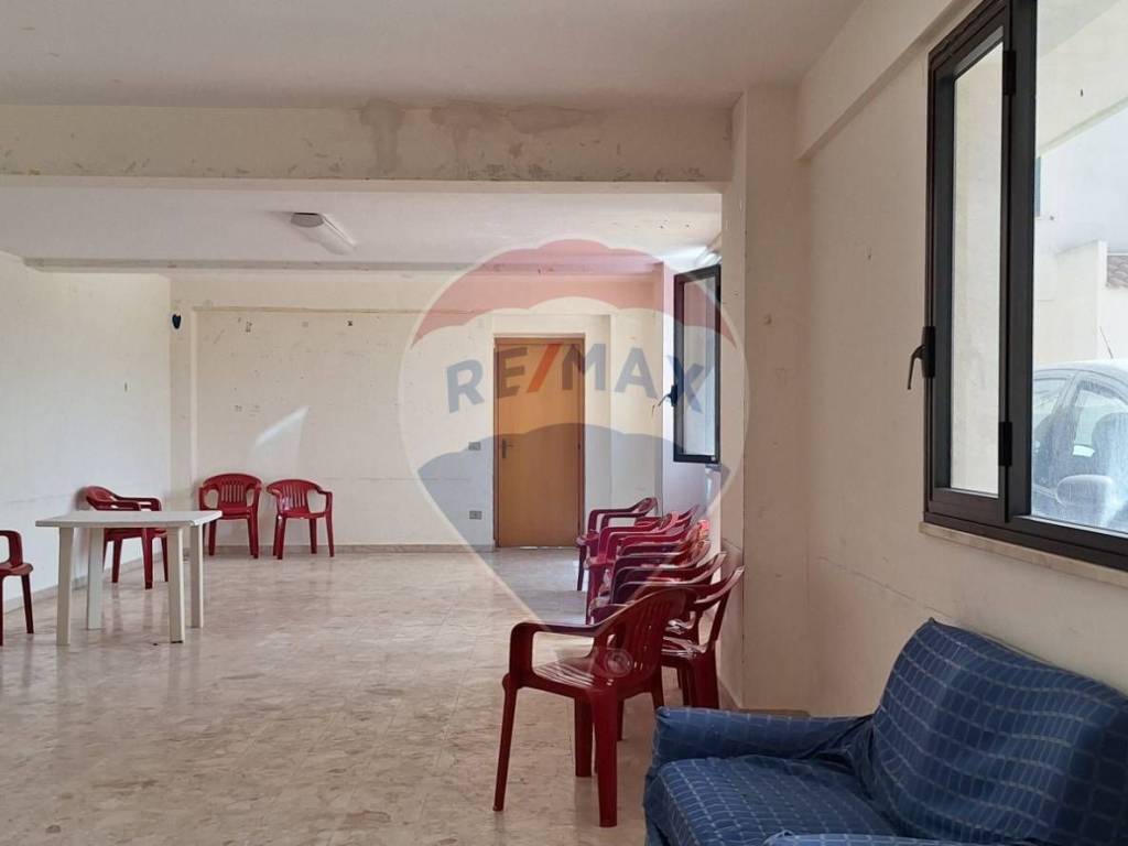 Appartamento a Rosolini in Viale Ins. R. Errante, 1 - Foto 3