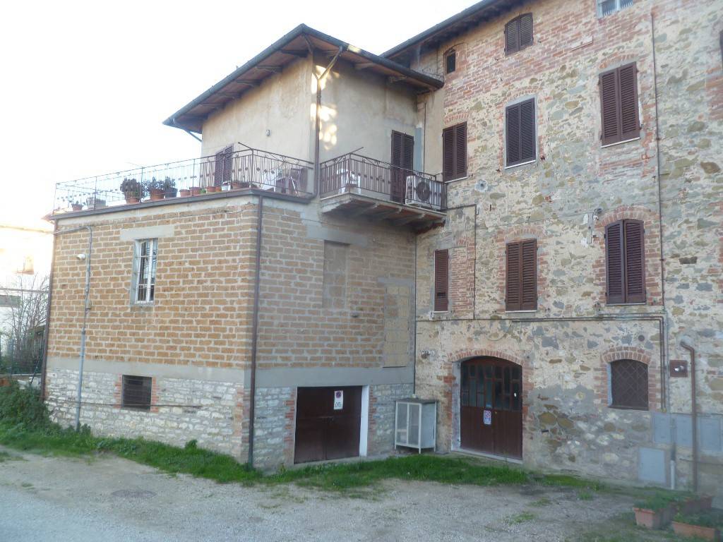 Appartamento a Castiglione del lago in Via Roma - Foto 3