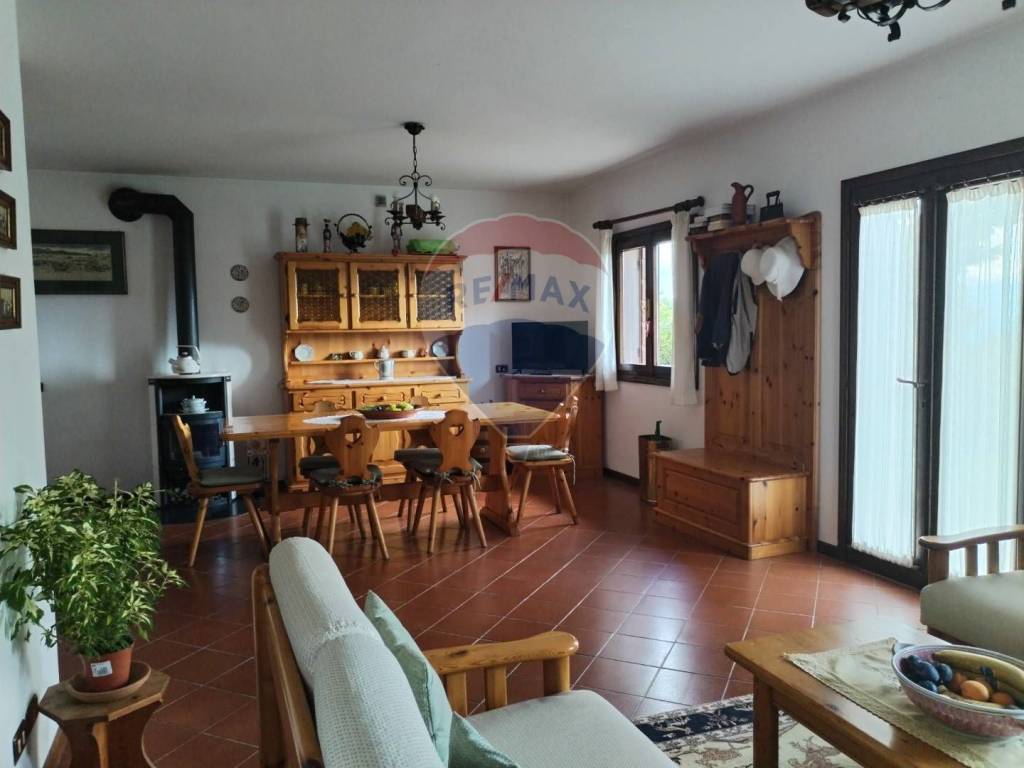 Casa indipendente a San gregorio nelle alpi - Foto 4