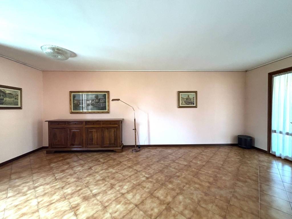 Villa a Curtatone in Via Vittorina Gementi - Foto 5