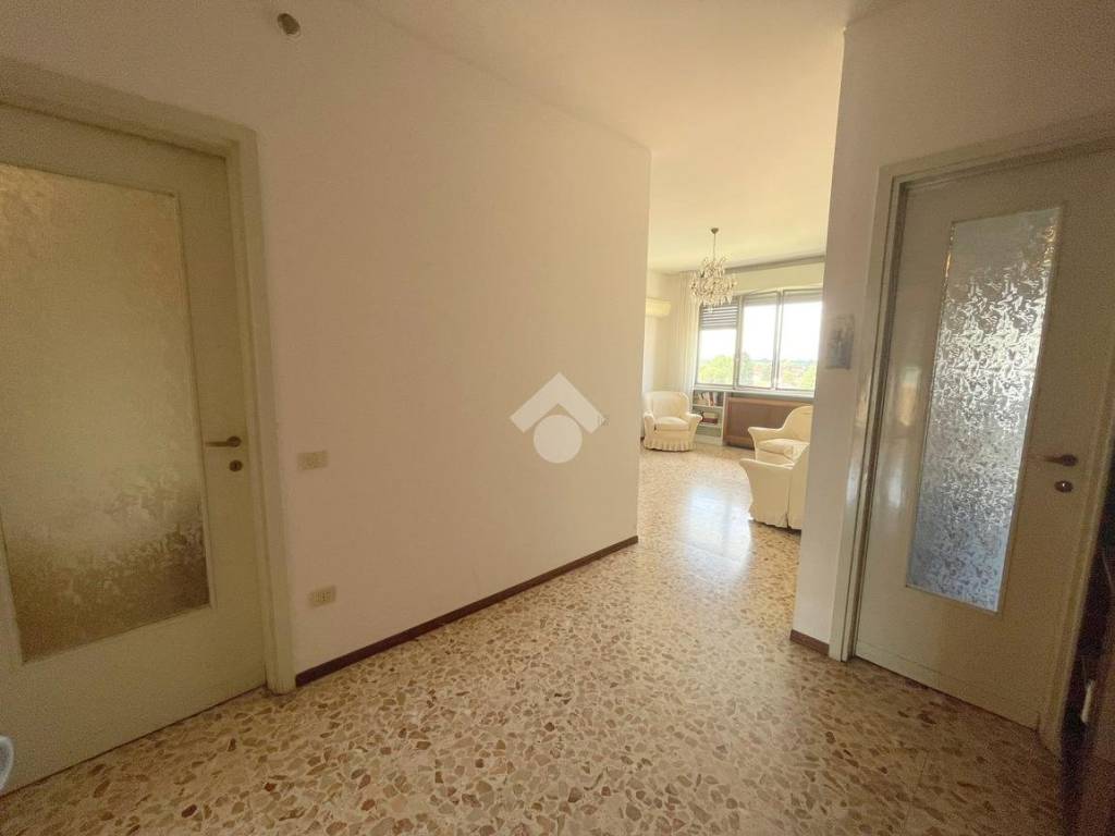 Appartamento a Fagnano olona in Piazza Alfredo di Dio, 22 - Foto 2