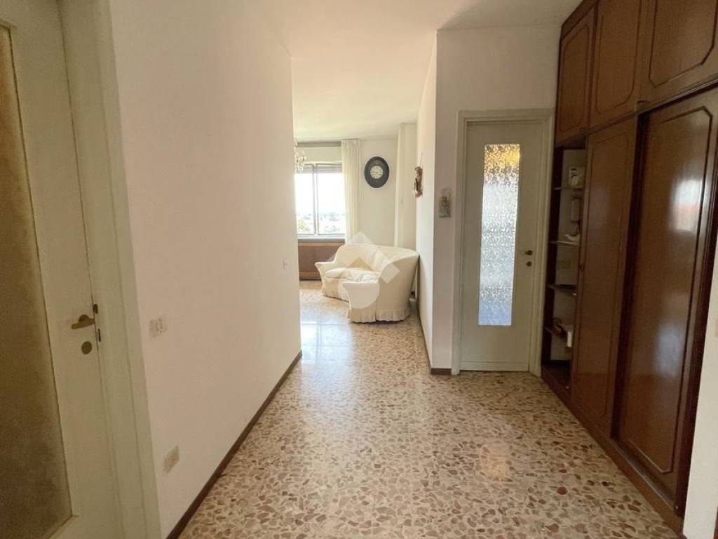 Appartamento a Fagnano olona in Piazza Alfredo di Dio, 22 - Foto 3