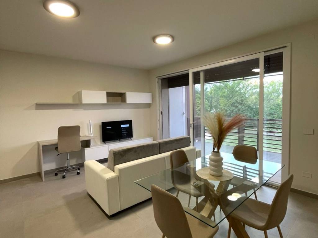 Appartamento a Parma in Strada Naviglio Alto - Foto 4
