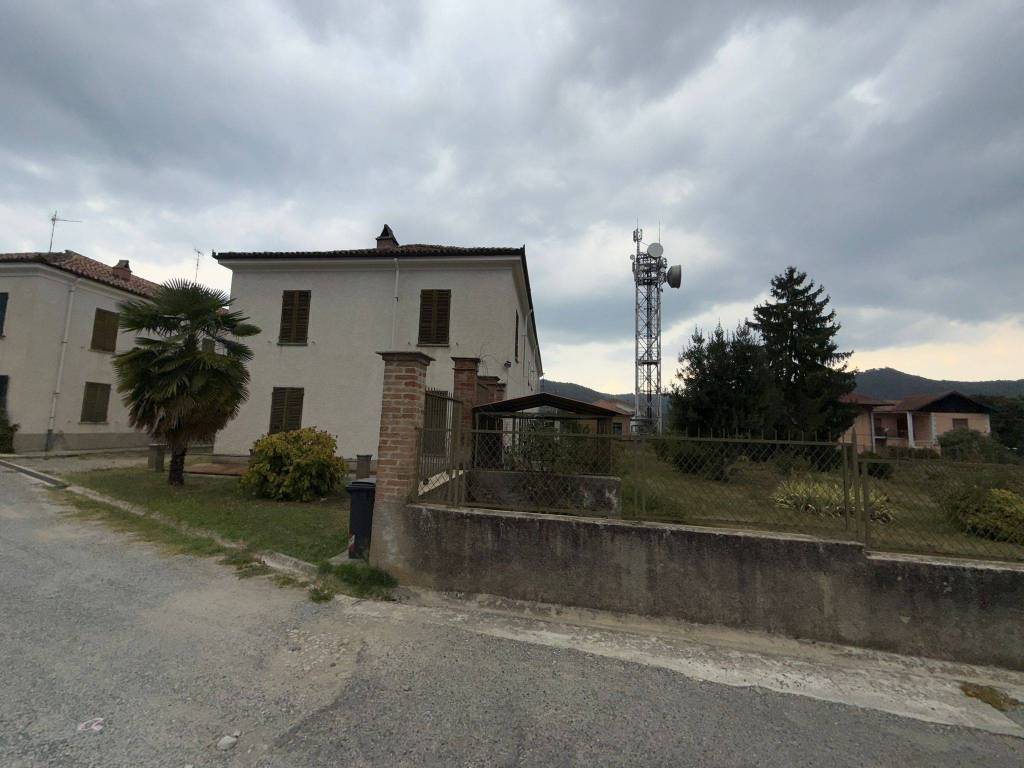 Villa a Bubbio in Via Roma - Foto 4
