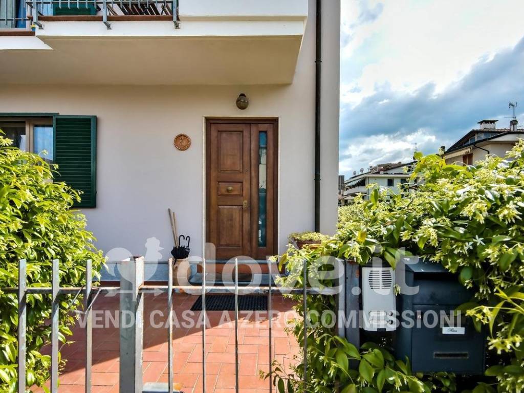 Villetta a schiera a Poggio a caiano in Via Luca della Robbia, 36 - Foto 4
