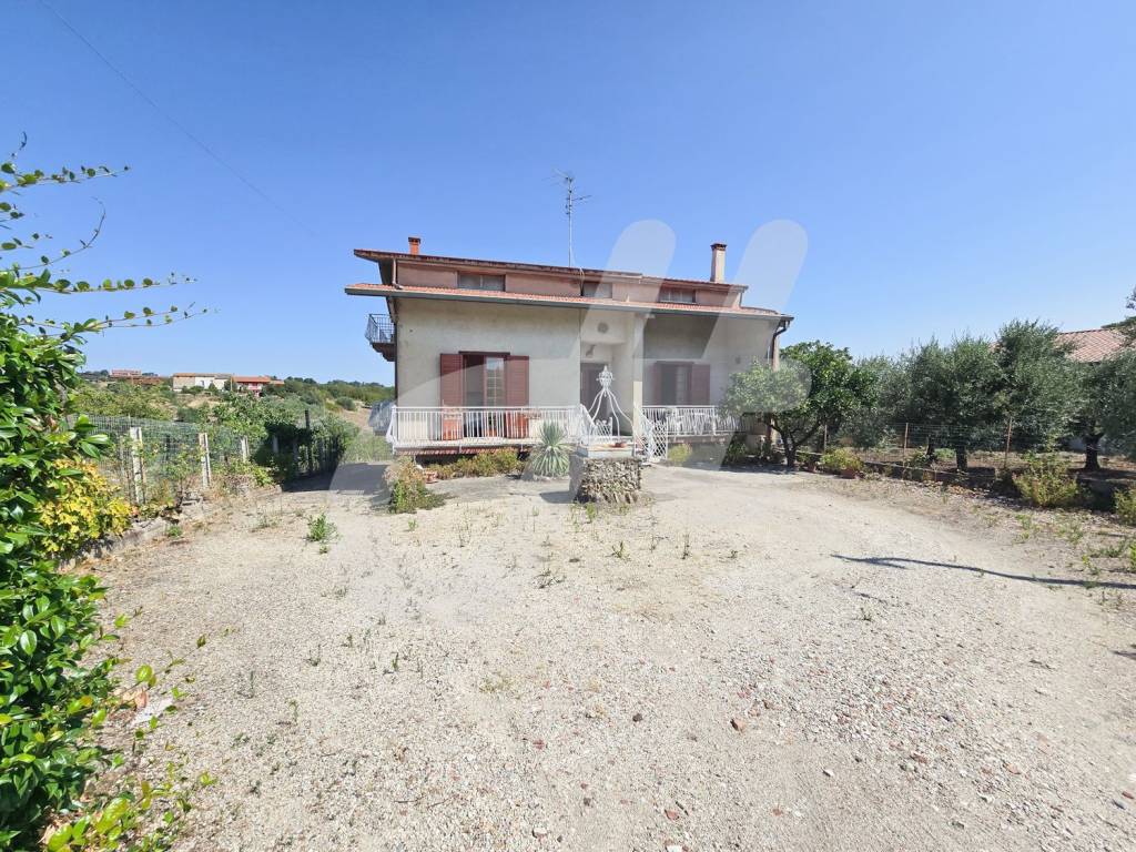 Villa a Calvi in Via Appia - Foto 4