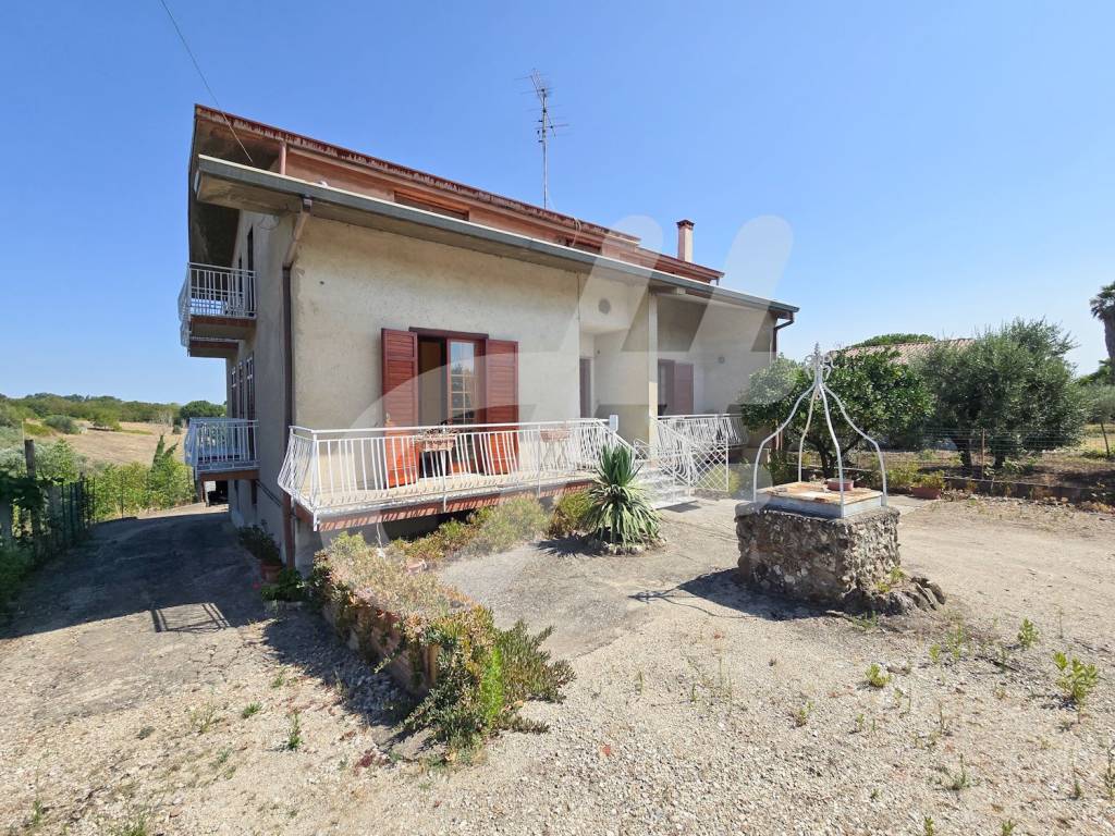 Villa a Calvi in Via Appia - Foto 5