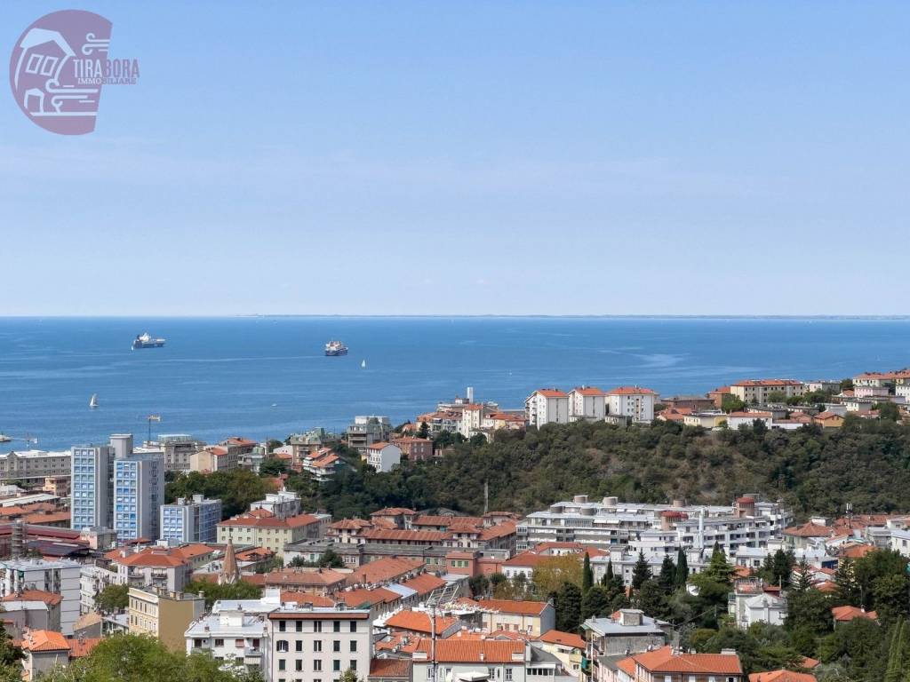 Attico / mansarda a Trieste in Via Commerciale - Foto 2