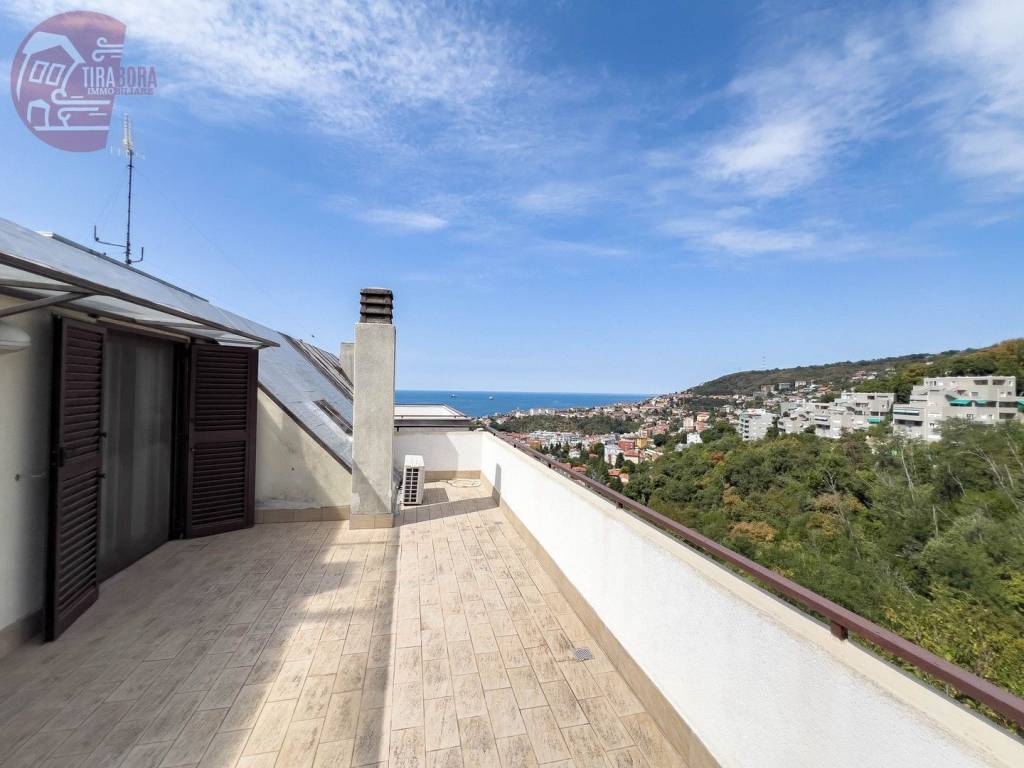 Attico / mansarda a Trieste in Via Commerciale - Foto 4