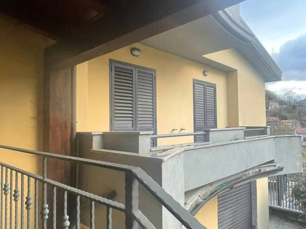 Villa a Lauria in Contrada Montegaldo, 138 - Foto 2