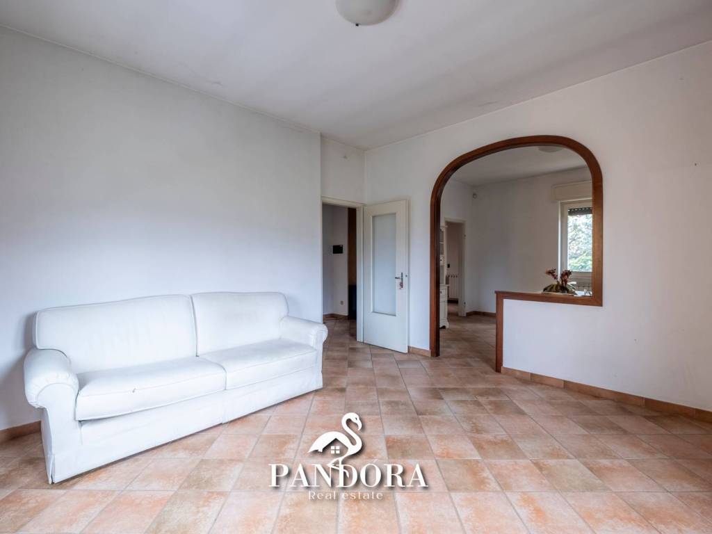 Appartamento a Angera in via varesina , 34 - Foto 5
